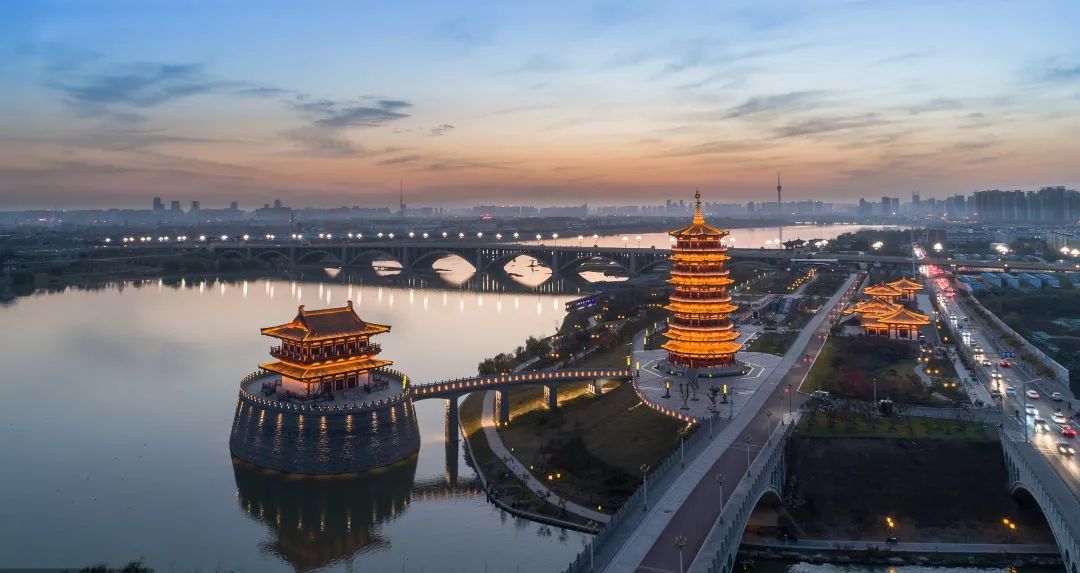 千年古都河南焕新颜，中原大地谱写新篇章