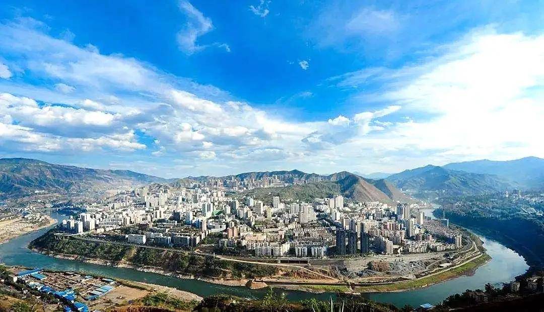 四川地理、历史与文化深度研究